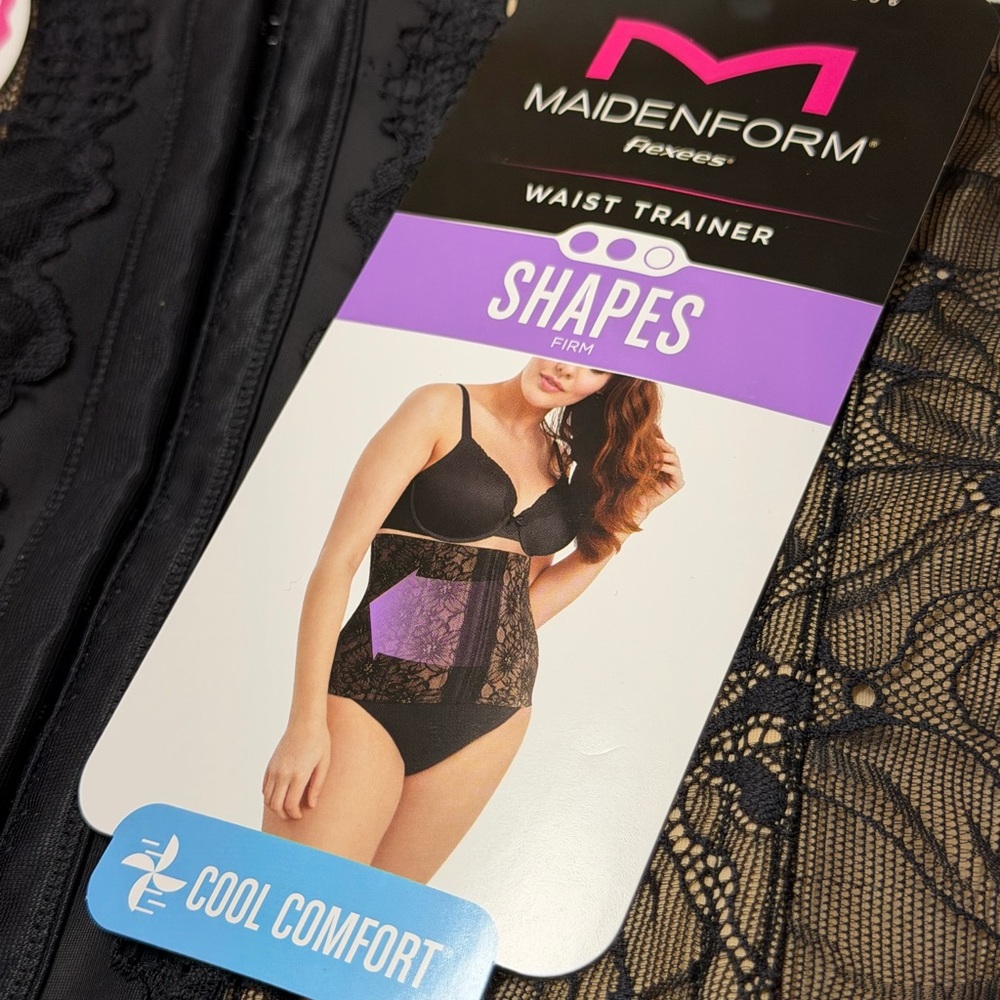 Maidenform Black Lace Shaping Garment